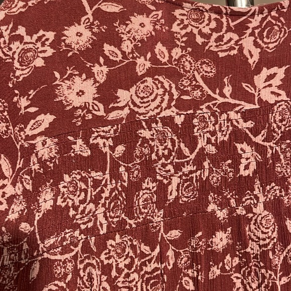 Torrid Floral Rose Table Boho Gauze Smocked VNeck Top Torrid Size 0 / Large - Picture 7 of 12